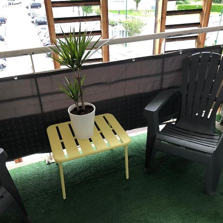 Appart Lourdes 100 M Gare - 4 Places Avec Balcon 10Mn Sanctuaire المظهر الخارجي الصورة