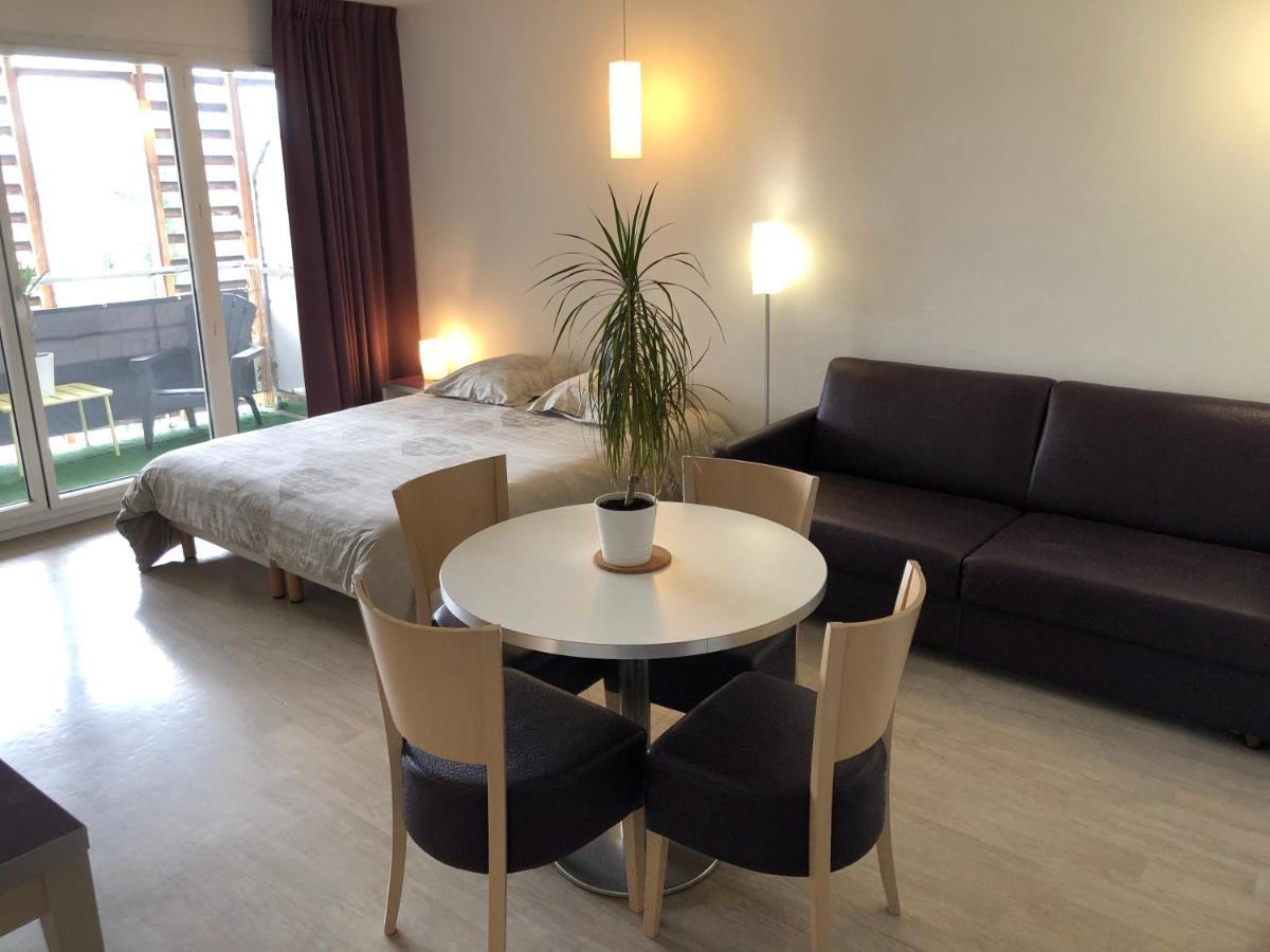 Appart Lourdes 100 M Gare - 4 Places Avec Balcon 10Mn Sanctuaire المظهر الخارجي الصورة